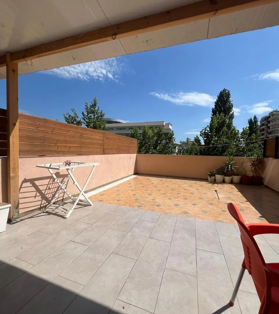 Gora Apartments Vlorë 0*,  阿尔巴尼亚